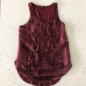 Women’s Mossimo tank